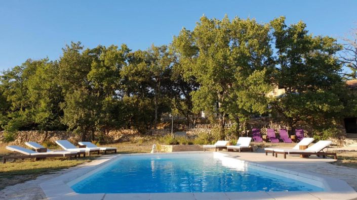 Image No.12-5 Bed House for sale