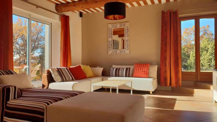 Image No.4-5 Bed House for sale