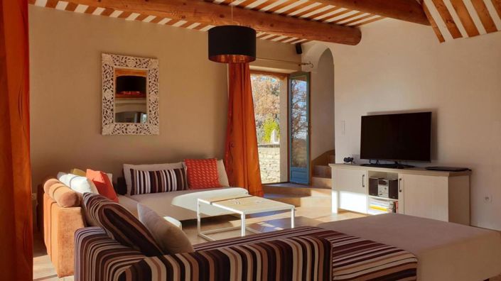 Image No.7-5 Bed House for sale