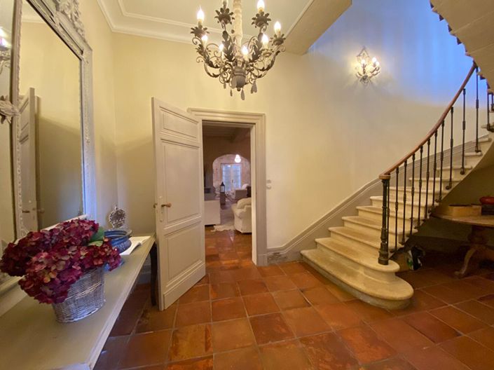 Image No.10-5 Bed House for sale