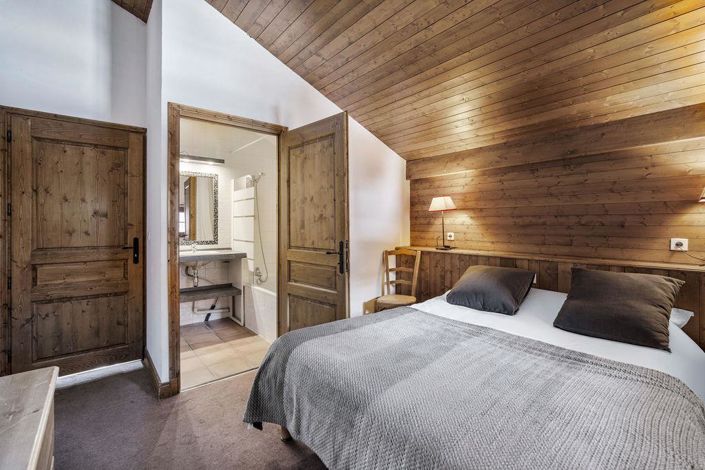 Image No.11-5 Bed Apartment for sale