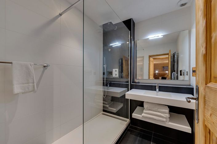 Image No.15-2 Bed Apartment for sale