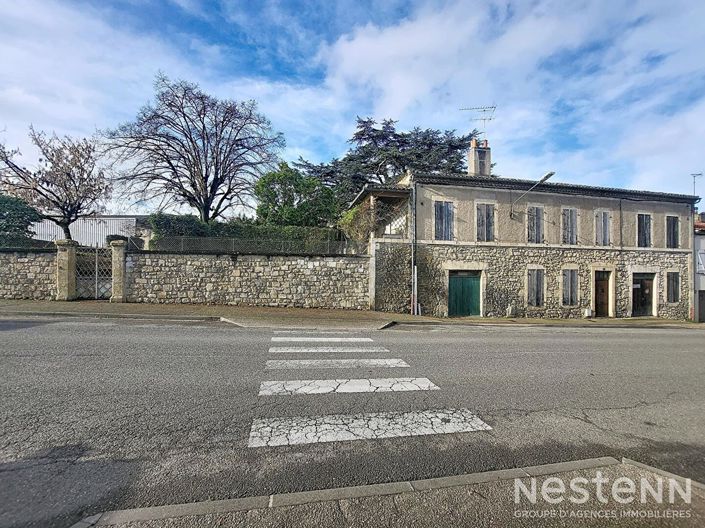 Image No.17-7 Bed House for sale