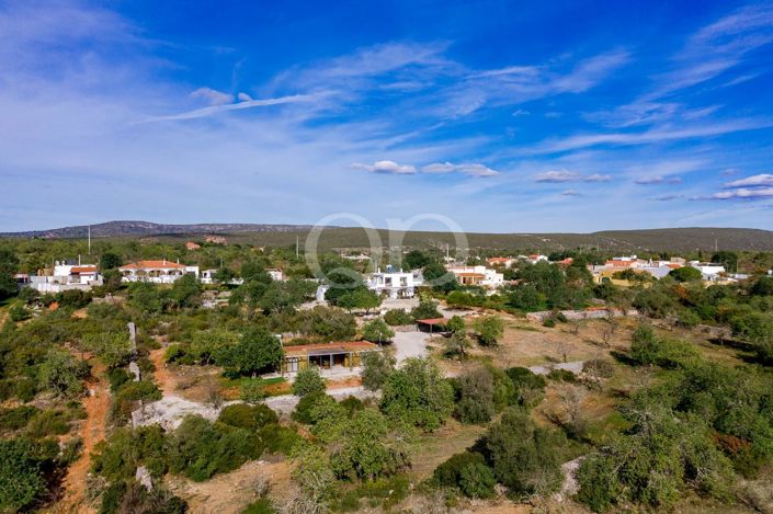 Image No.24-3 Bed House for sale