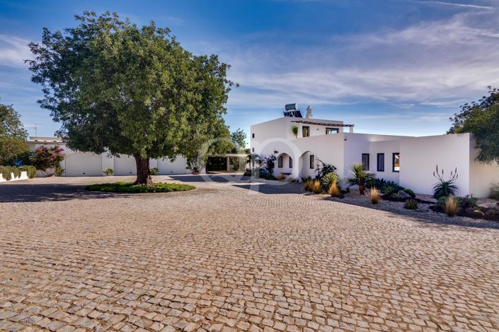 Image No.5-3 Bed House for sale