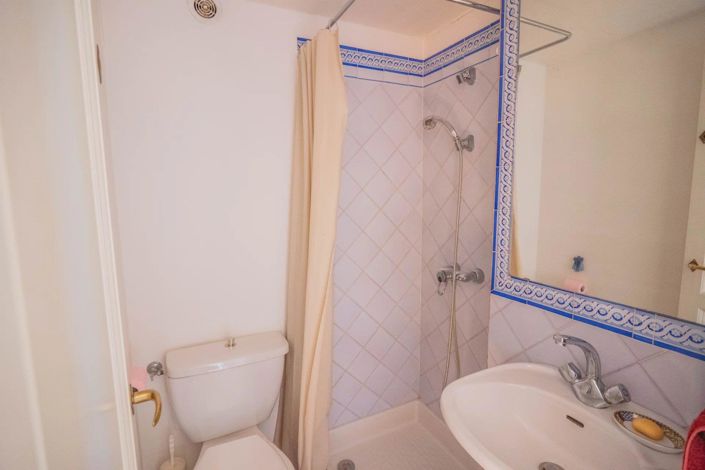 Image No.7-2 Bed Apartment for sale