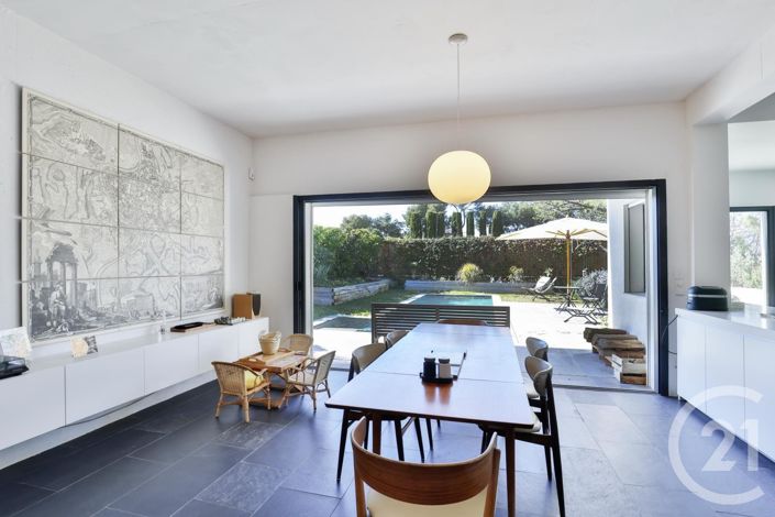 Image No.13-4 Bed House for sale