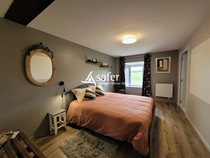 Image No.15-5 Bed House for sale