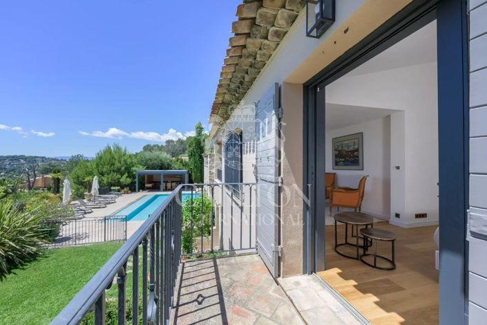 Image No.14-5 Bed House for sale