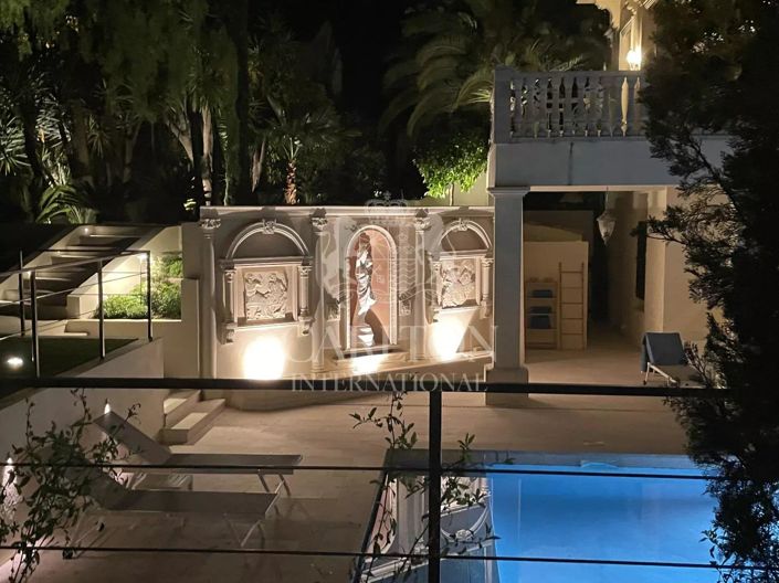 Image No.17-8 Bed House for sale