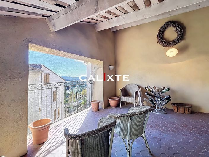 Image No.11-3 Bed House for sale