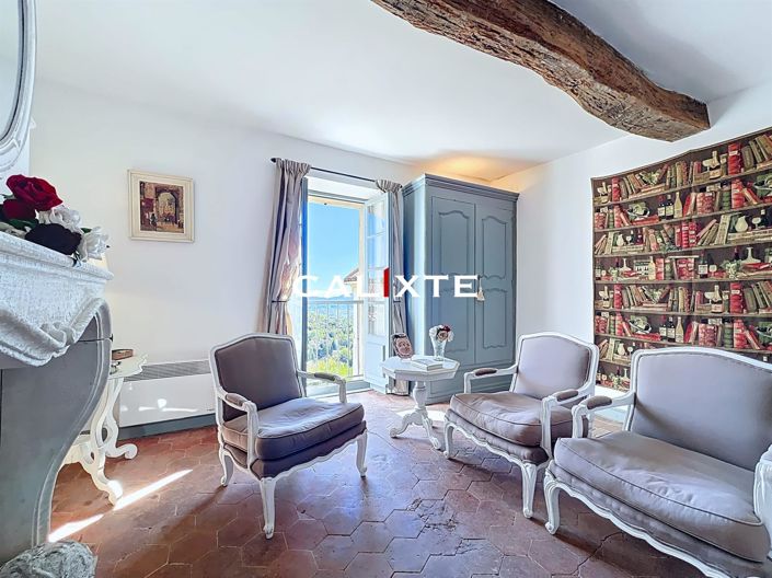 Image No.3-3 Bed House for sale