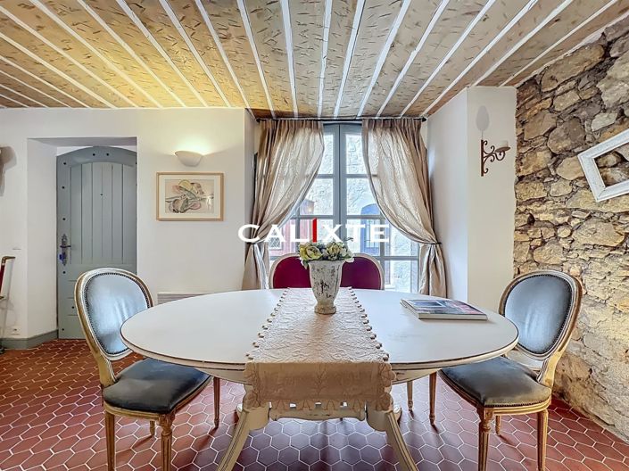 Image No.9-3 Bed House for sale