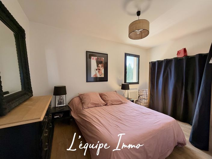 Image No.14-3 Bed House for sale