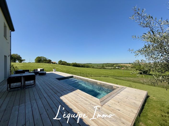 Image No.17-3 Bed House for sale