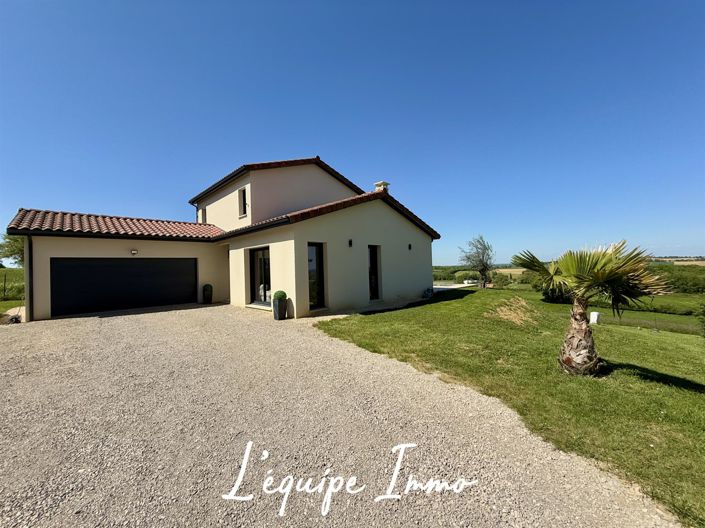 Image No.18-3 Bed House for sale