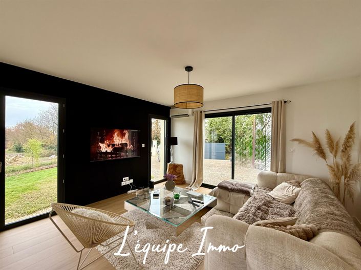 Image No.2-3 Bed House for sale