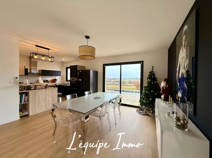 Image No.4-3 Bed House for sale