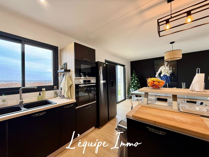 Image No.5-3 Bed House for sale