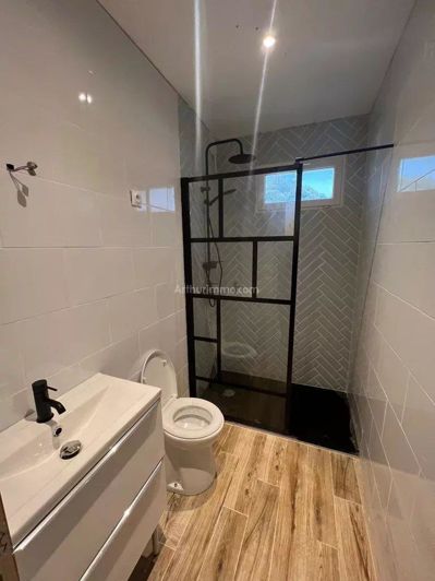 Image No.10-3 Bed House for sale