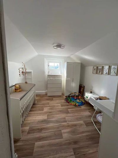 Image No.11-3 Bed House for sale