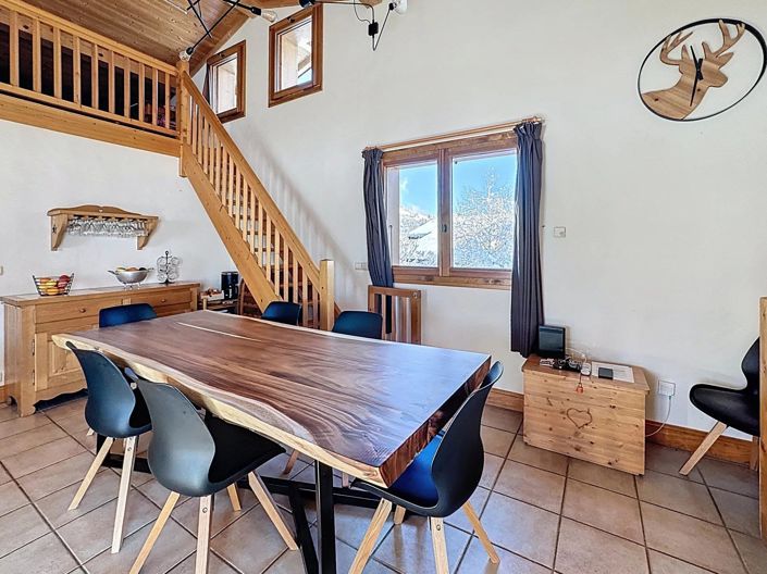 Image No.7-3 Bed House for sale