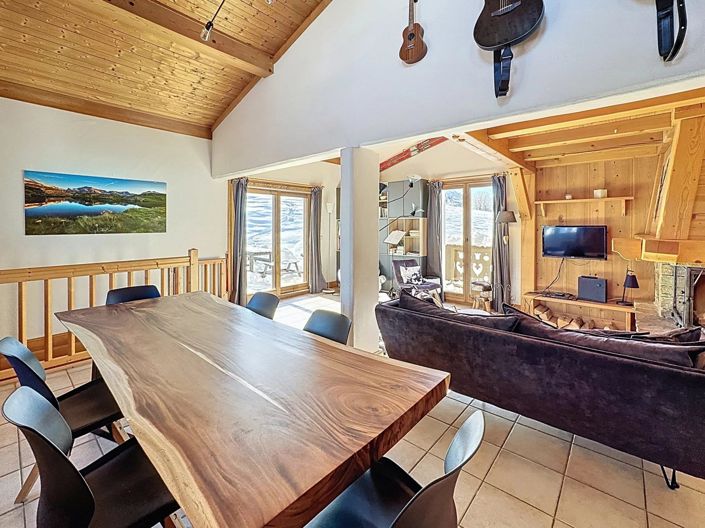 Image No.8-3 Bed House for sale