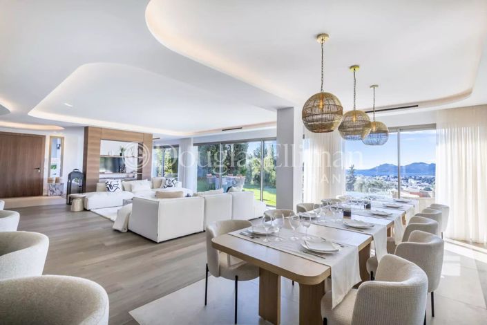 Image No.4-4 Bed House for sale