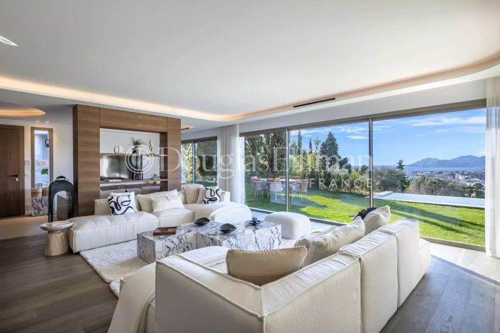 Image No.5-4 Bed House for sale