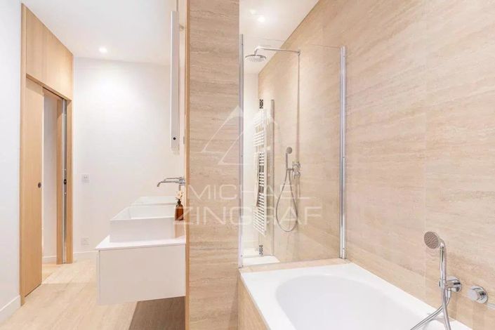 Image No.12-3 Bed Apartment for sale