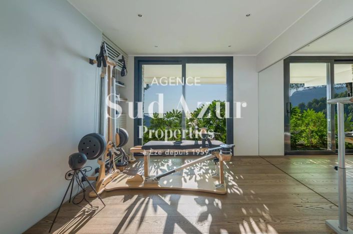 Image No.35-House for sale