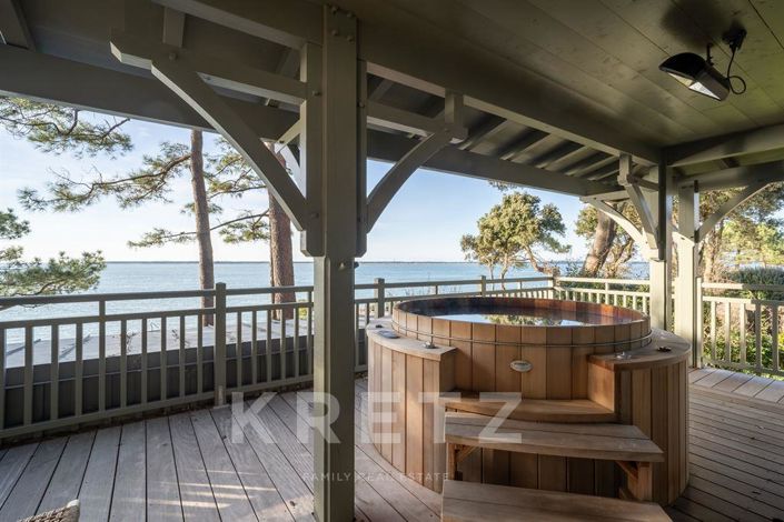 Image No.13-8 Bed House for sale