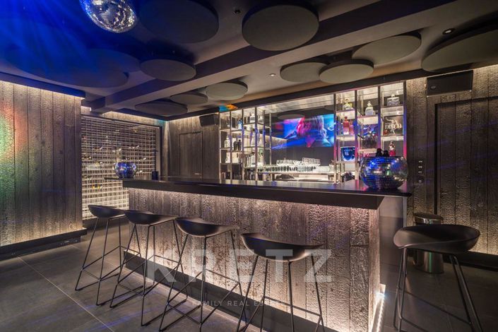 Image No.14-8 Bed House for sale