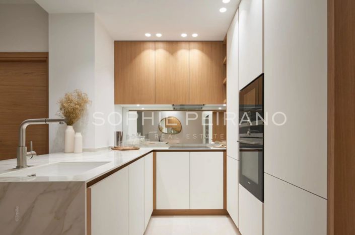 Image No.4-4 Bed Apartment for sale