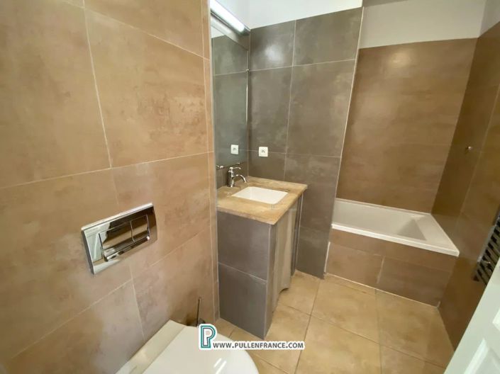 Image No.10-Maison à vendre à Saint-Laurent-de-la-Cabrerisse