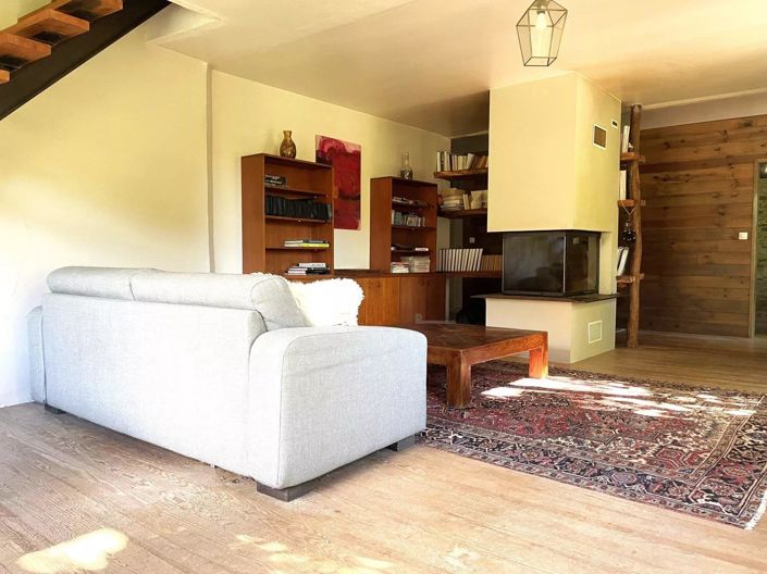 Image No.14-House for sale