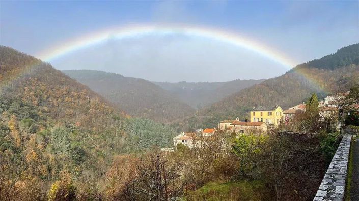 Image No.26-House for sale