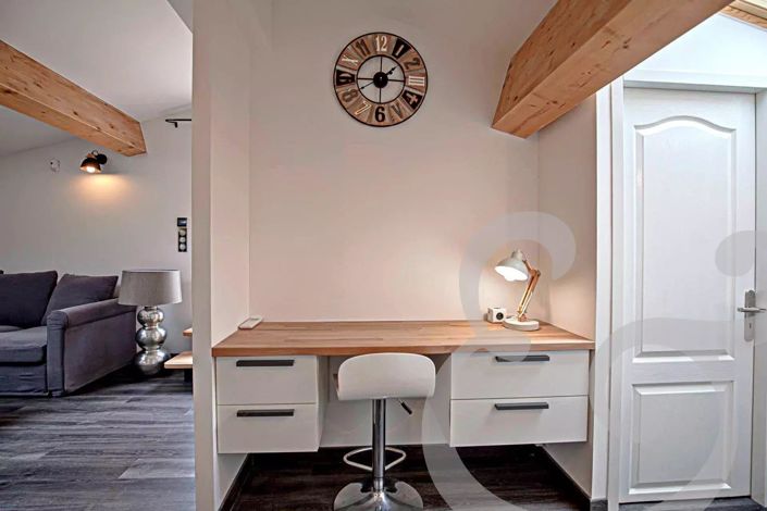 Image No.33-5 Bed House for sale