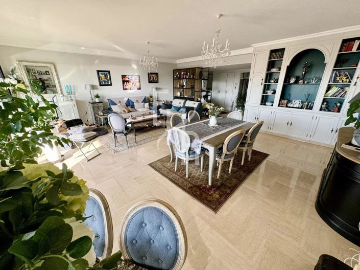 Image No.14-2 Bed Apartment for sale