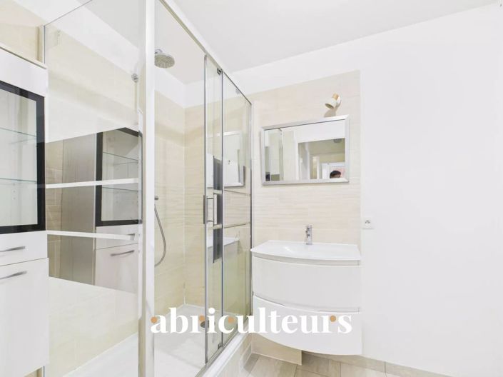 Image No.14-3 Bed Apartment for sale