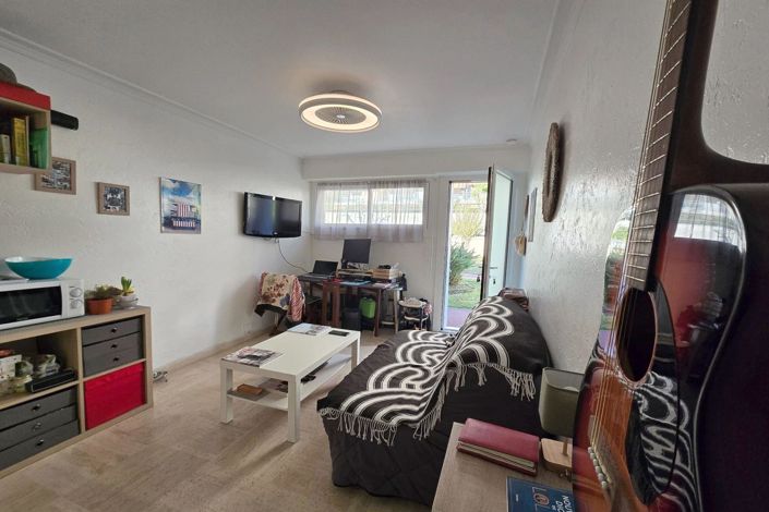 Image No.6-Apartment for sale