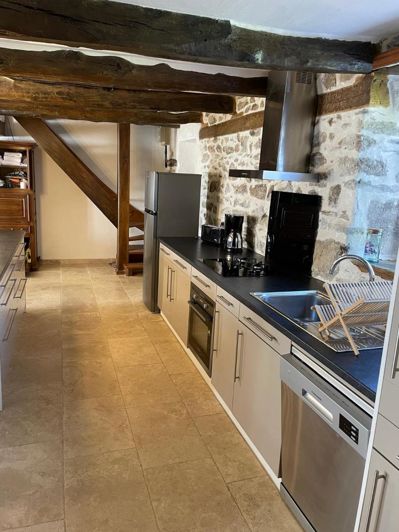 Image No.17-8 Bed House for sale