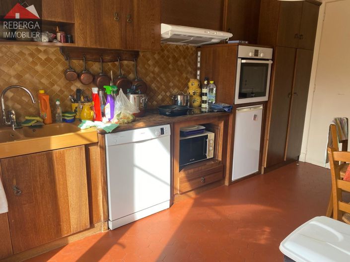 Image No.7-5 Bed House for sale