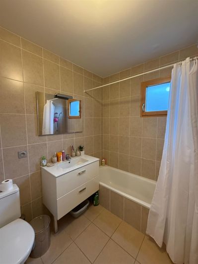 Image No.10-3 Bed Apartment for sale