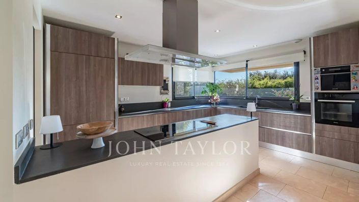 Image No.5-Maison de 3 chambres à vendre à Biot