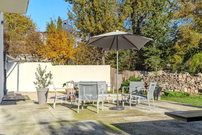 Image No.16-4 Bed House for sale