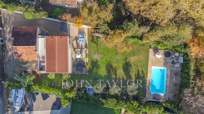 Image No.19-4 Bed House for sale