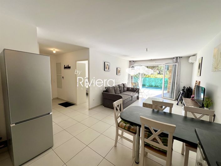 Image No.2-Appartement de 1 chambre à vendre à Cavalaire-sur-Mer
