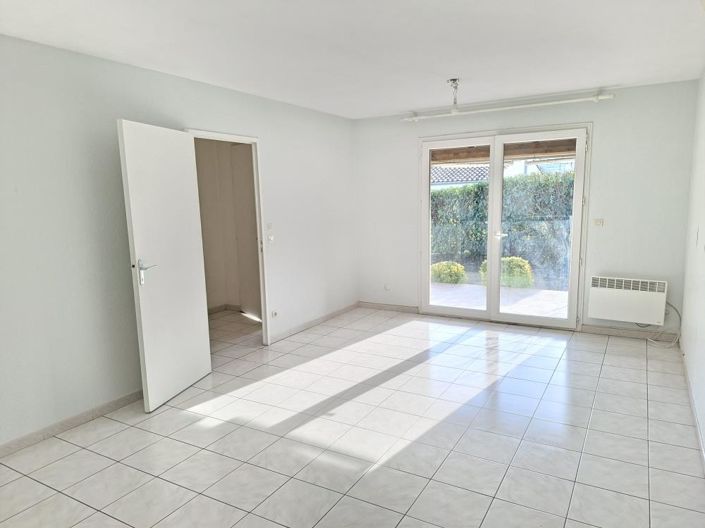 Image No.4-Maison de 2 chambres à vendre à Volx