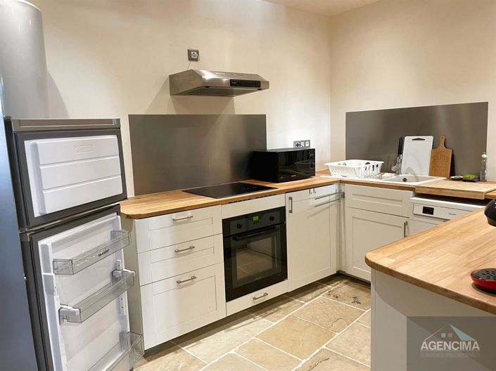 Image No.5-2 Bed House for sale